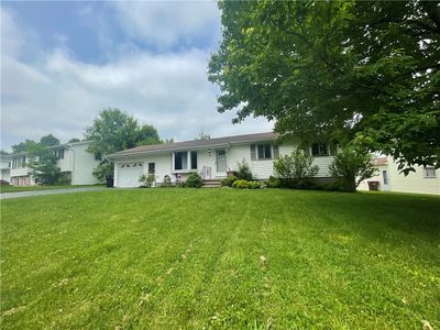 13 Charlene Dr, Rochester, NY, 14606