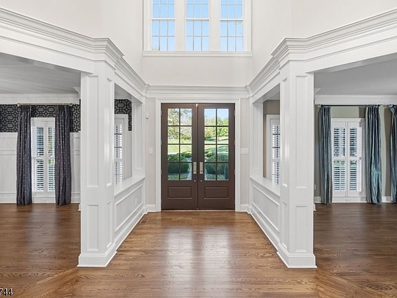 3rd image of 1 Buckeye Ln