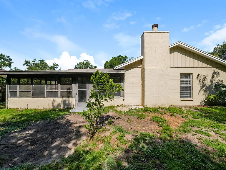 17507 Cranbrook Dr — Photo 15