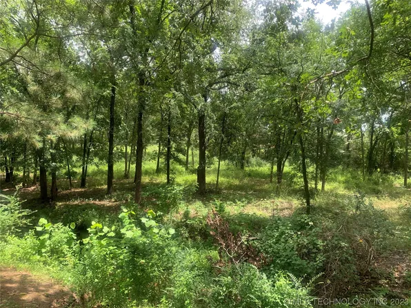 1526 E McLeod Ave, Sapulpa, OK 74066