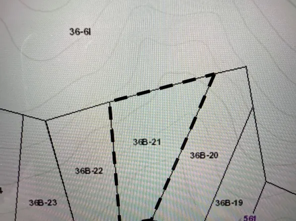 Long Point Ln, Madison, VA 22727