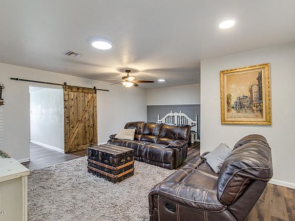 4th image of 1330 E Pepper Pl