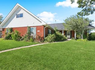 7501 Wilson St, Harahan, LA 70123