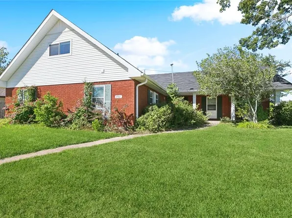 7501 Wilson St, Harahan, LA 70123
