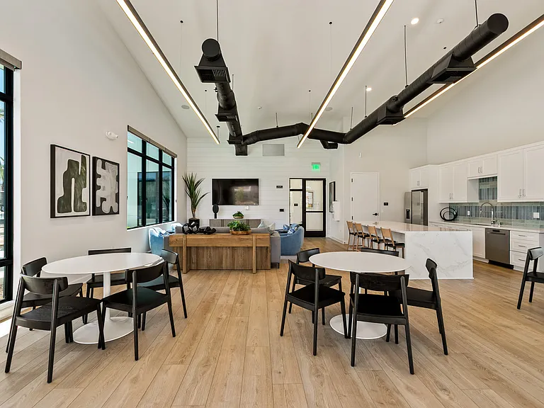 777 Abby Dr #2 — Photo 32