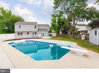 5 Braemar Ave, Blackwood, NJ 08012