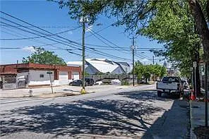 210 Walker St SW #1 — Photo 35