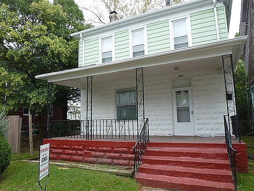 1st image of 1004 Fauquier St