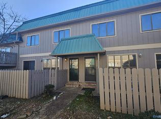 2225 Golf Rd SW APT 106, Huntsville, AL 35802