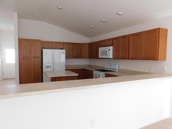 5th image of 3094 Sabal Palm Ave