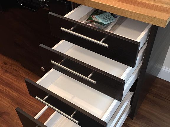 Lots of kitchen storage