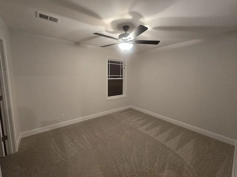 509 N Halifax Ct — Photo 16