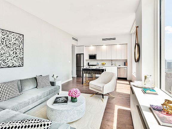 4th image of 232 E 54th St #36L