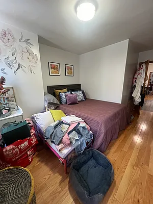 Rented by Capri Jet Realty Corp | media 10