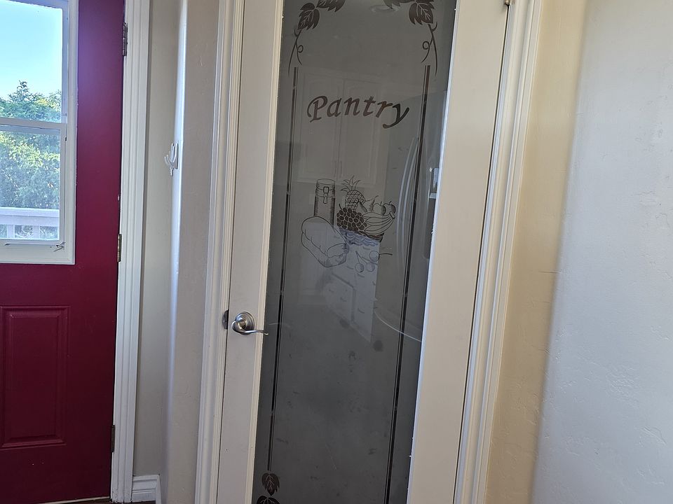 1st image of 6103 Roberts Dr