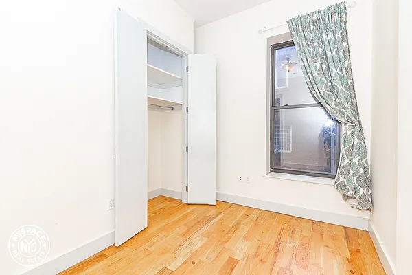Rented by MySpaceNYC | media 6