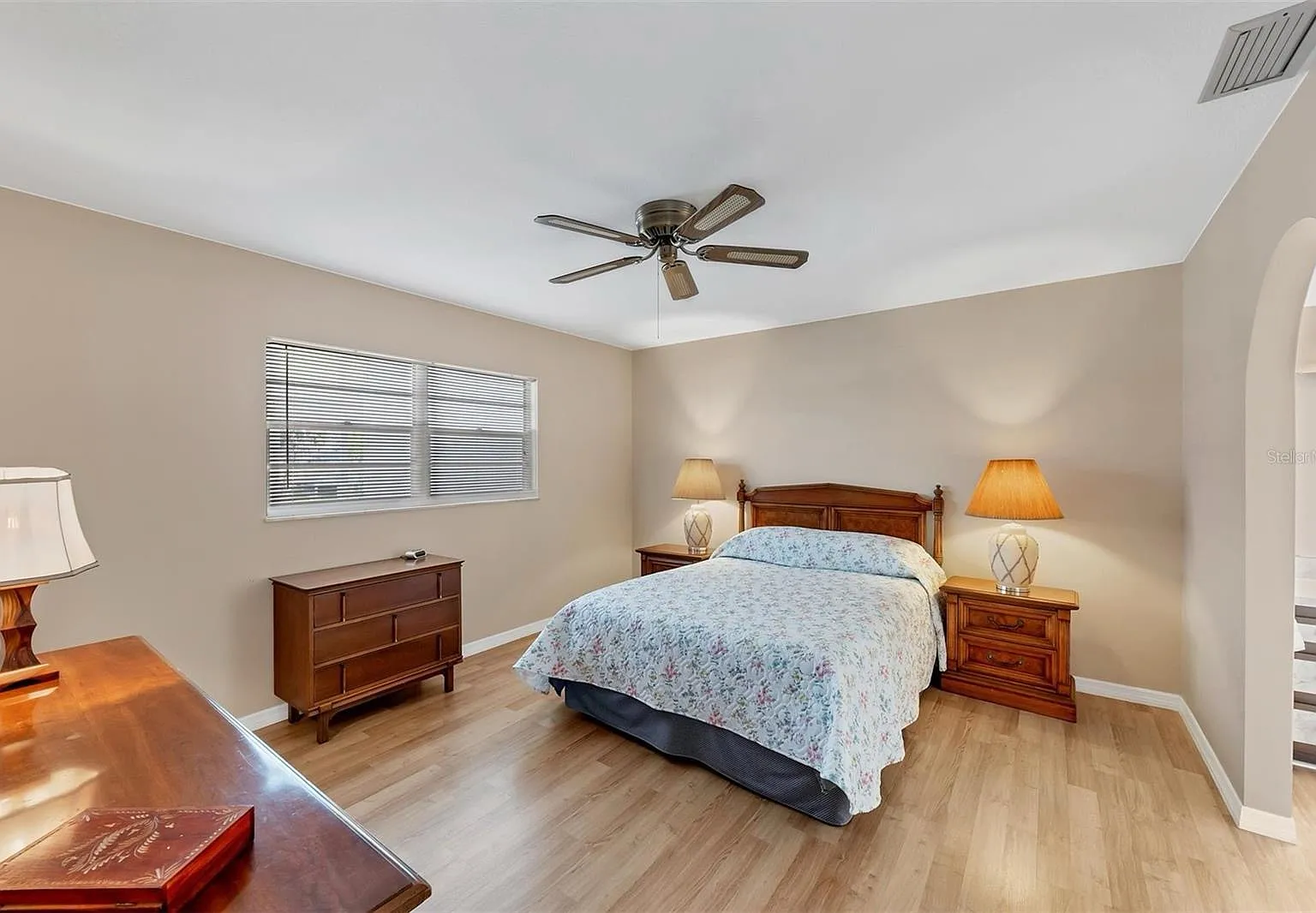3 bed, 1788 sqft, $2,500 — Photo 2
