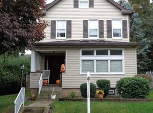 1110 Franklin St, White Oak, PA 15131