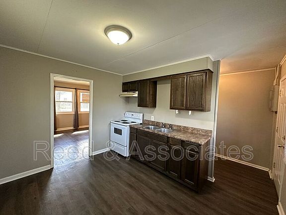 2nd image of 6874 Commander Rd