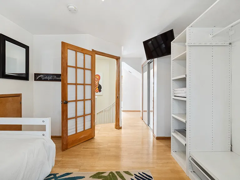42 Ella St — Photo 12