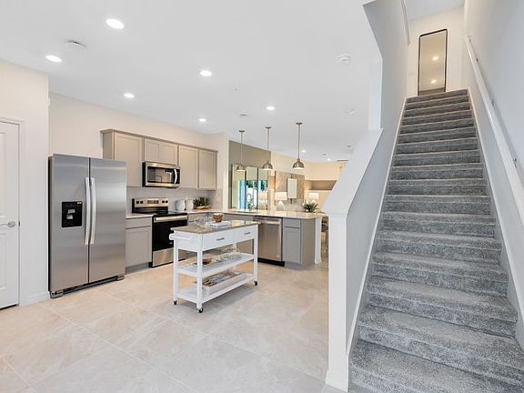 Open Concept Townhome Design