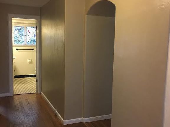 4th image of 2709 21st St #2725-02