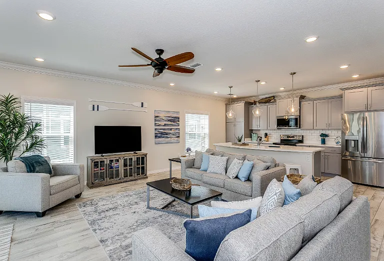 6599 Carlinga Dr — Photo 6