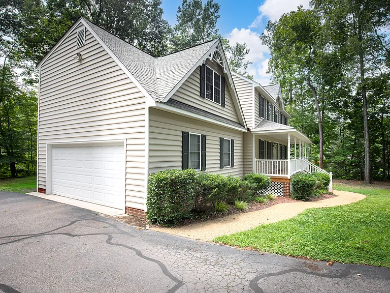 4908 Stoney Creek Pkwy — Photo 45