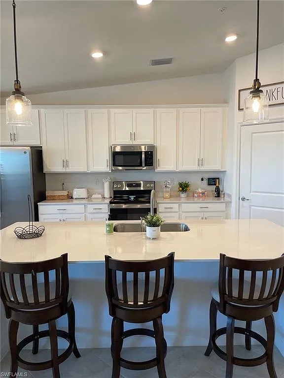 Building Photo - 5427 Double Eagle Cir #2823