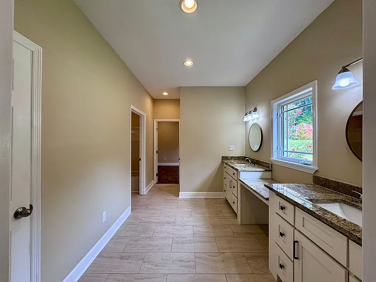 169 Gaines Rd NE — Photo 5