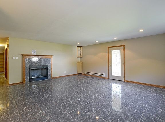 2nd image of 43 Arapaho Dr