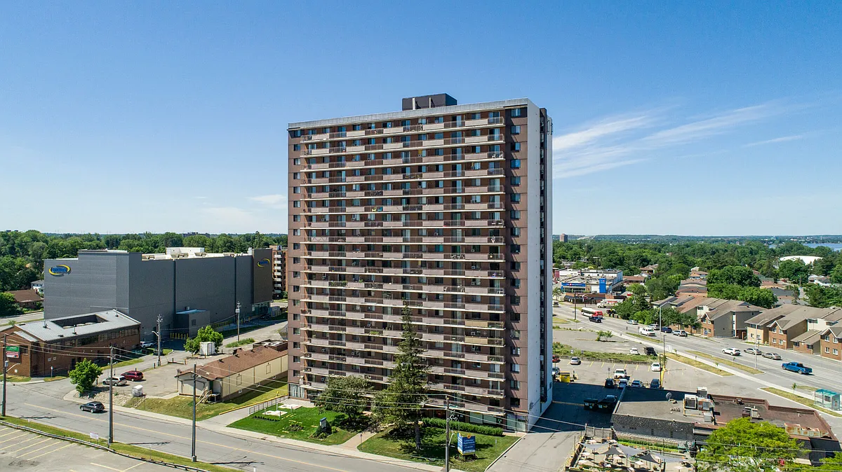 Building Photo - 360 Croydon Ave