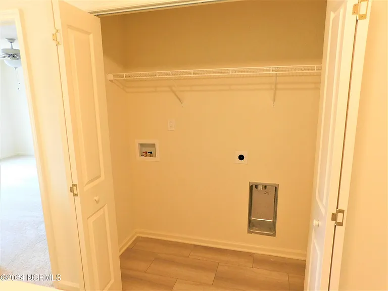 446 Sullivan Loop Rd — Photo 18