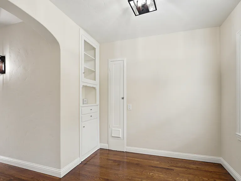 855 Main St #2 — Photo 9
