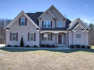 2658 Brooke Meadows Dr, Browns Summit, NC 27214