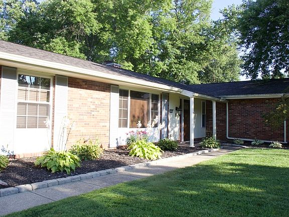 2nd image of 2144 Crab Tree Dr