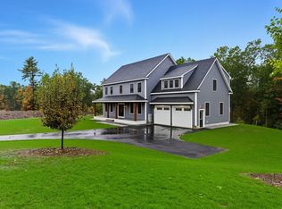 20 Hayes Woods Ln, Groton, MA 01450