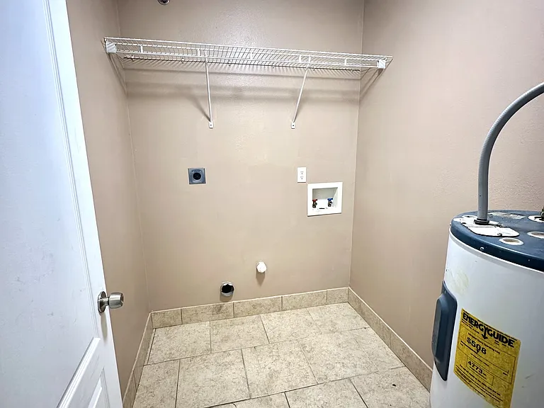 5177 Mount Shasta Dr #C — Photo 7