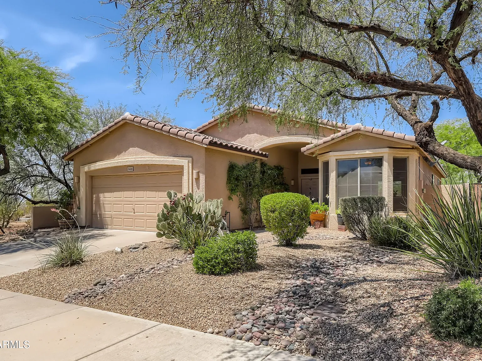 3 bed, 2.5 bath, 1898 sqft, $3,500 — Photo 1