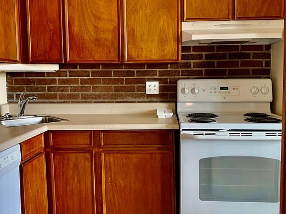 5th image of 2650 9th St #4e47d4b65