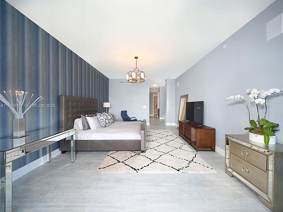 2nd image of 3300 NE 188th St APT 315
