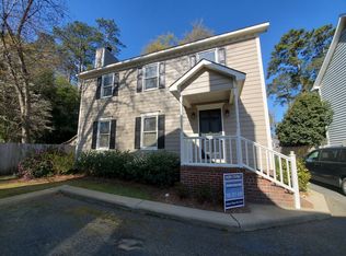 2012 Fig Ct, Fayetteville, NC 28305