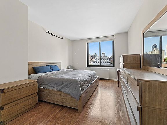 3rd image of 525 E 80th St APT 11F
