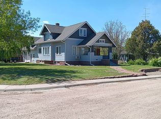 516 S Cave Ave, Bird City, KS 67731