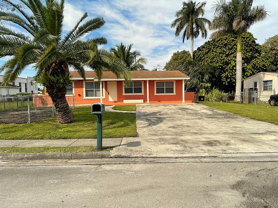 1st image of 130 SW 5th Avenue