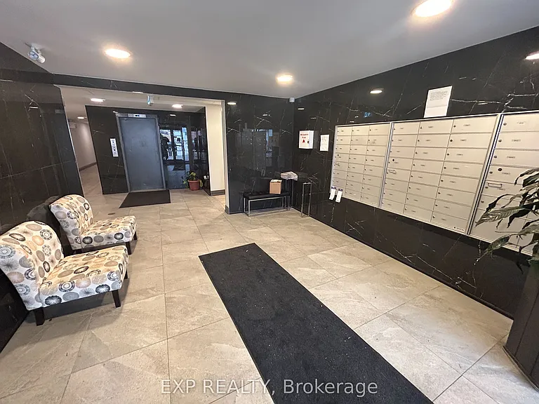 4422 Huron St #201 — Photo 10