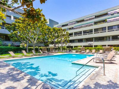 880 W 1st St APT 504, Los Angeles, CA, 90012