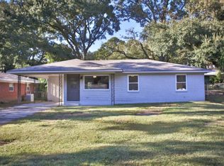 107 Homas Rd, Lafayette, LA 70501