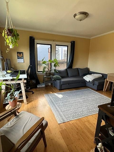 1st image of 2612 Franklin Ave E #1A