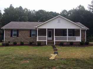 693 Adams Rd, Meansville, GA 30256